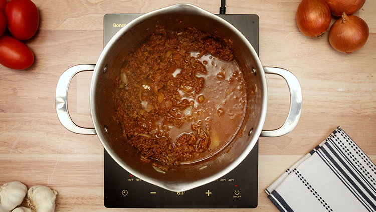 How to cook a simple chili recipe