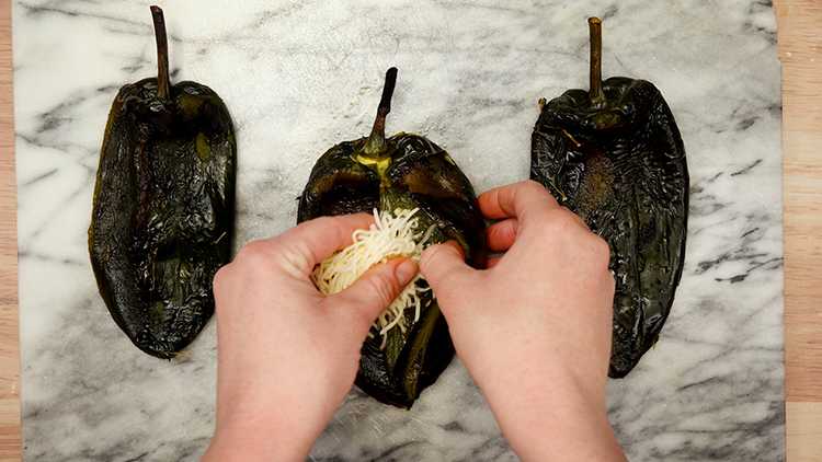 How to cook chile relleno
