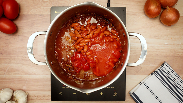 What Temperature to Cook Chili on the Stove